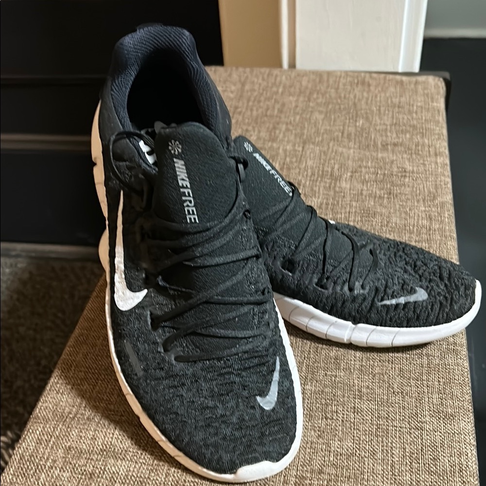 Nike Free Women’s Black Running Shoes